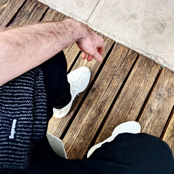 Meet your Posher, Josue - Picture 2 of 4